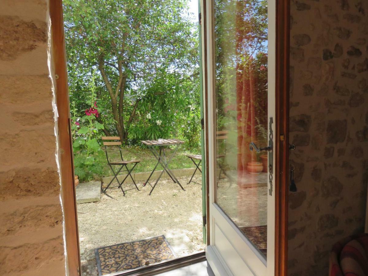 Bed and Breakfast L'Oustalet à Uzès Extérieur photo