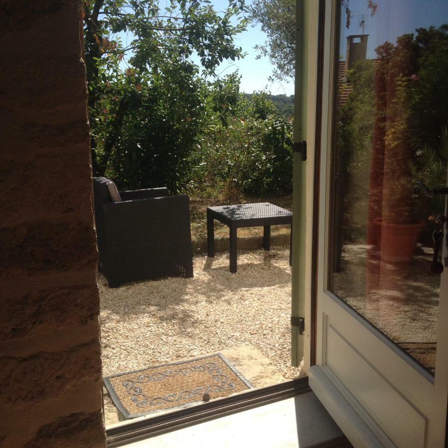 Bed and Breakfast L'Oustalet à Uzès Extérieur photo
